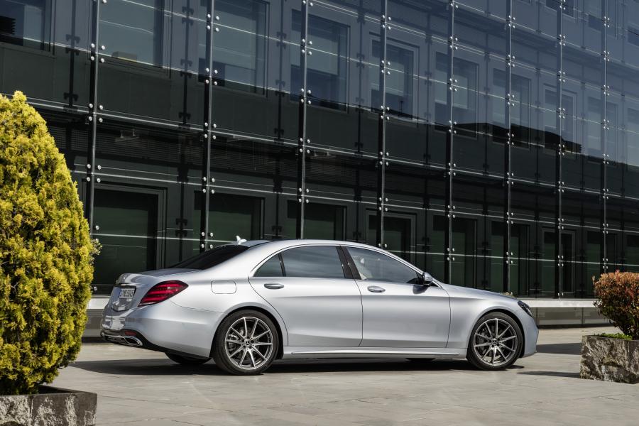  Mercedes-Benz S350 Lang AMG Line 2017 года  (WW) (фото 3 из 18)
